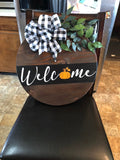 Round wood sign, Fall sign, Buffalo check ribbon, welcome sign, pumpkin, front door